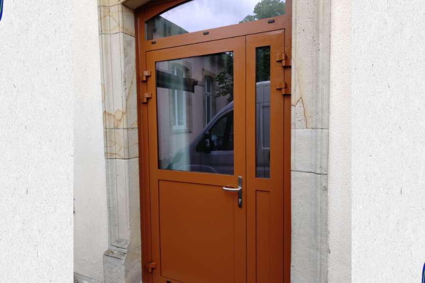 Portes d'entrée à Chavelot